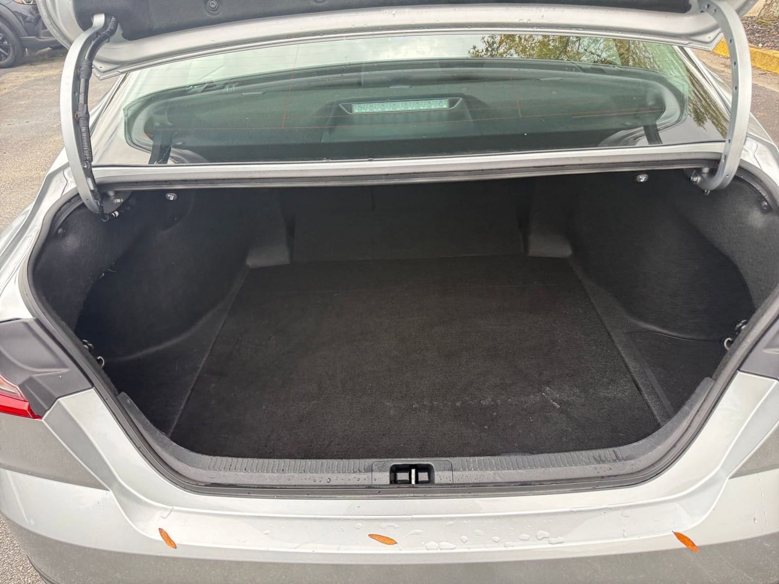 Thumbnail: 2025 Toyota Camry - 31