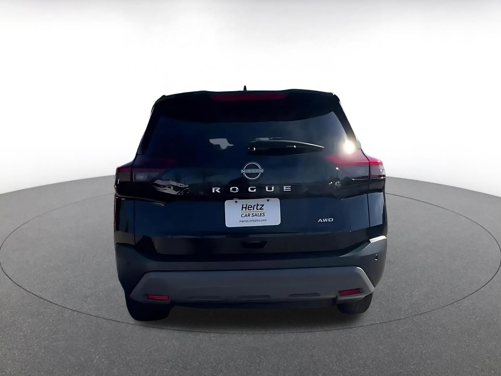 Thumbnail: 2023 Nissan Rogue - 12