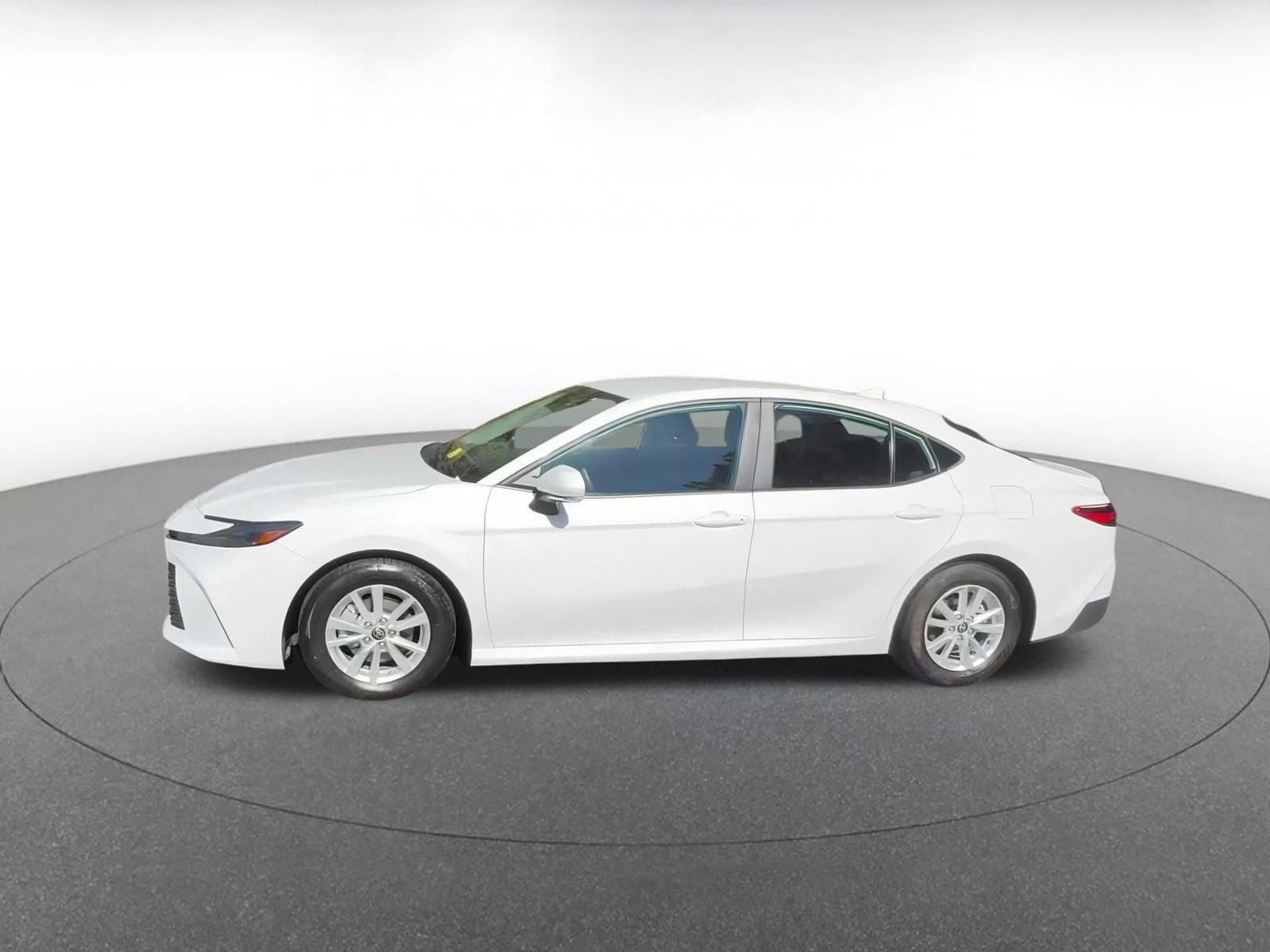 Thumbnail: 2025 Toyota Camry - 8