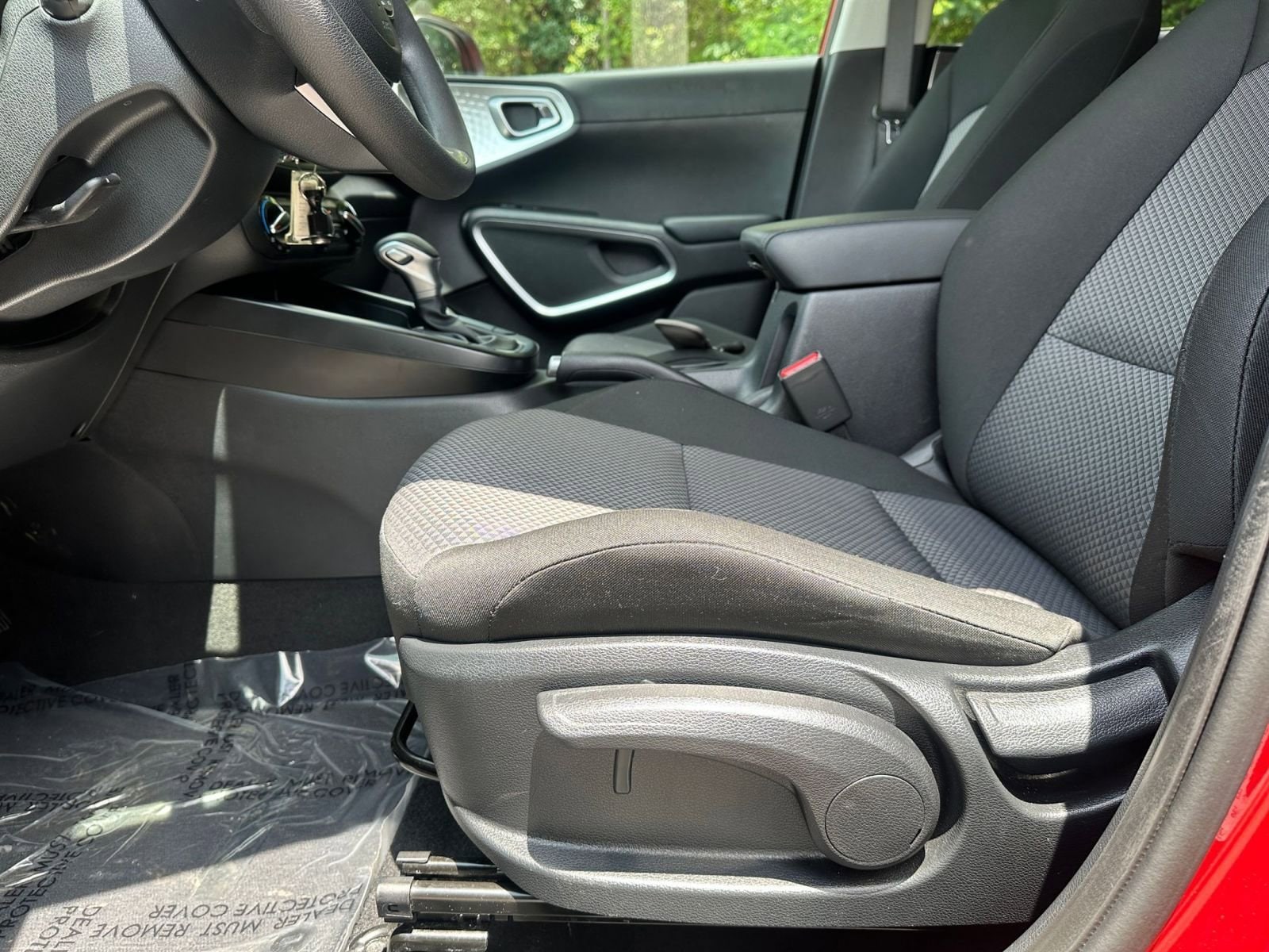 2024 Kia Soul LX 23