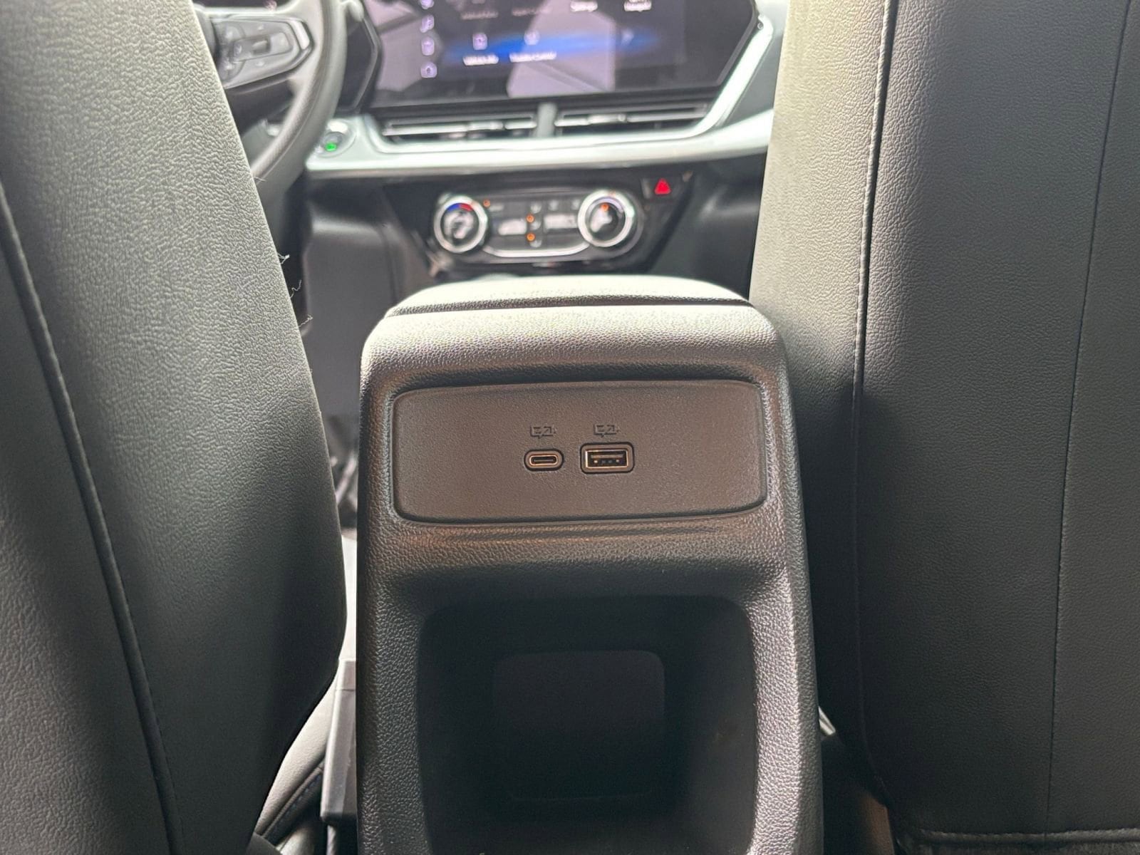 Thumbnail: 2025 Chevrolet Trax - 24