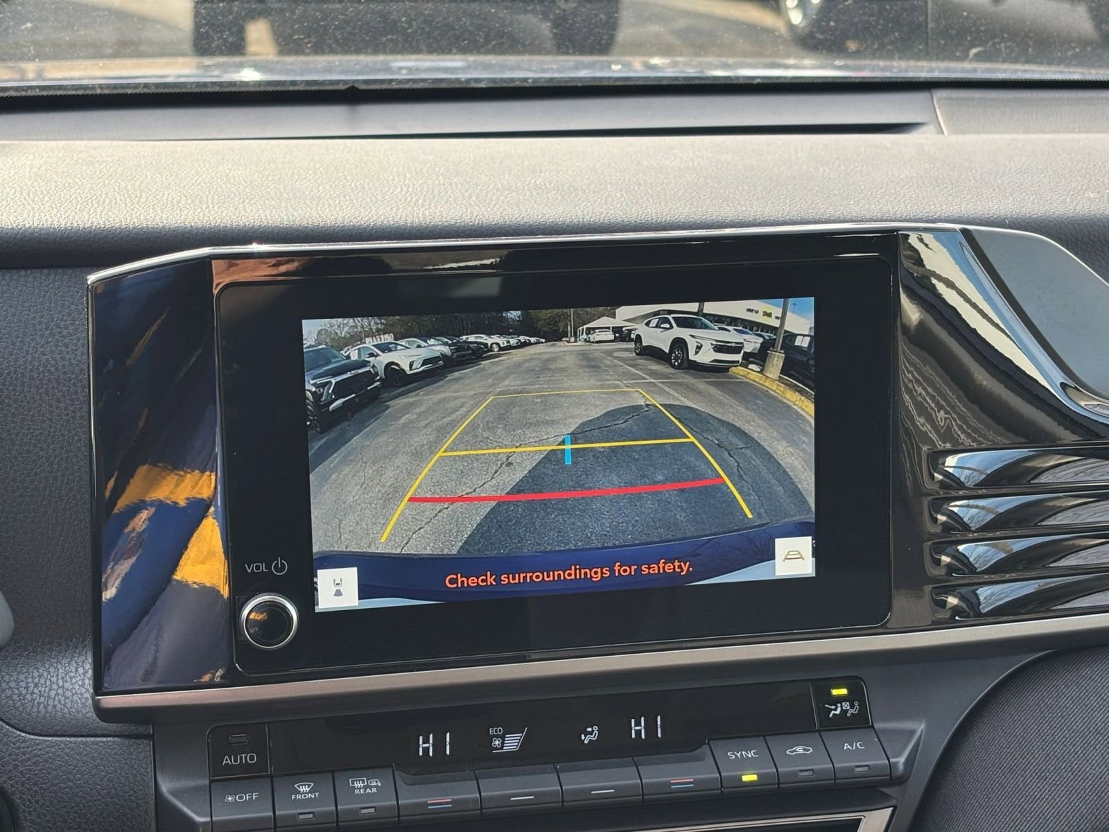 Thumbnail: 2025 Toyota Camry - 24