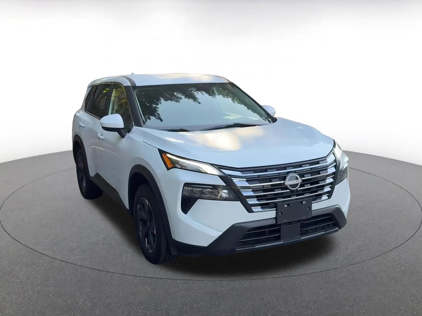 Thumbnail: 2024 Nissan Rogue - 3