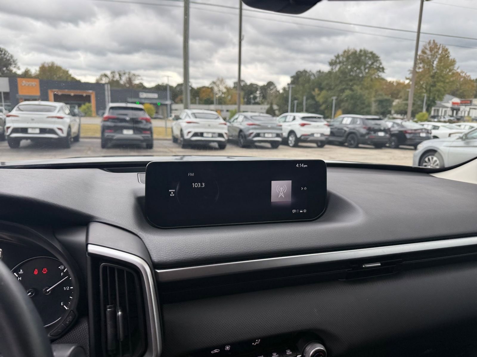 Thumbnail: 2025 Mazda CX-50 - 18