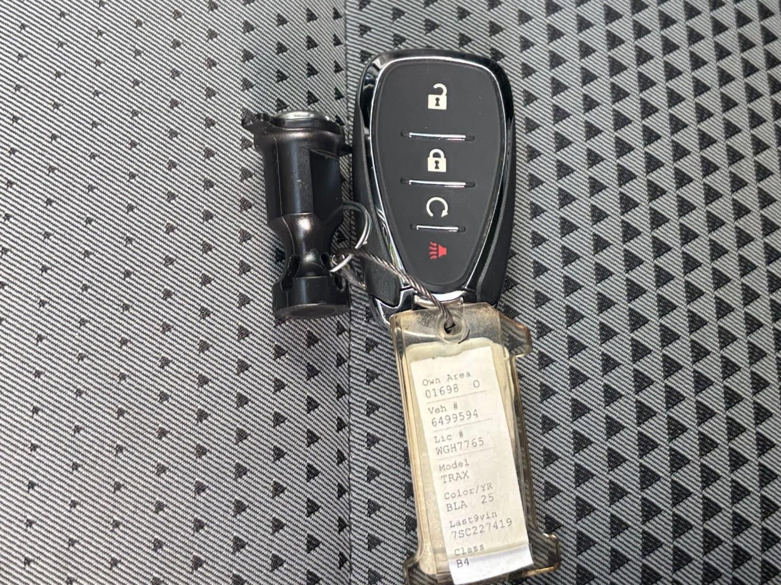 Thumbnail: 2025 Chevrolet Trax - 21