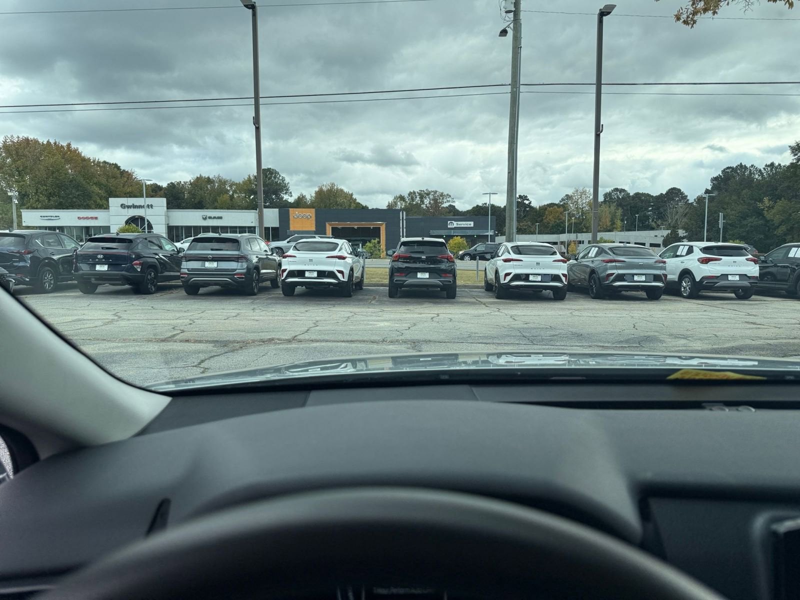 Thumbnail: 2025 Toyota Camry - 34