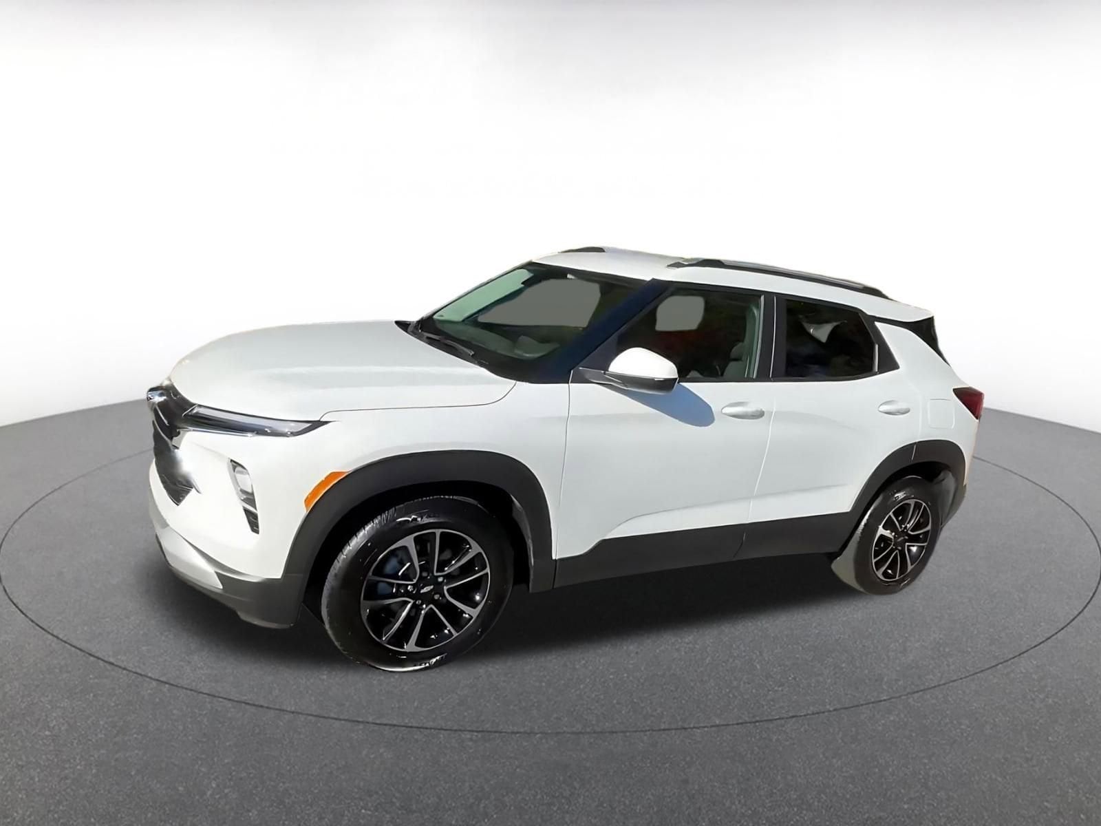 Thumbnail: 2025 Chevrolet TrailBlazer - 8