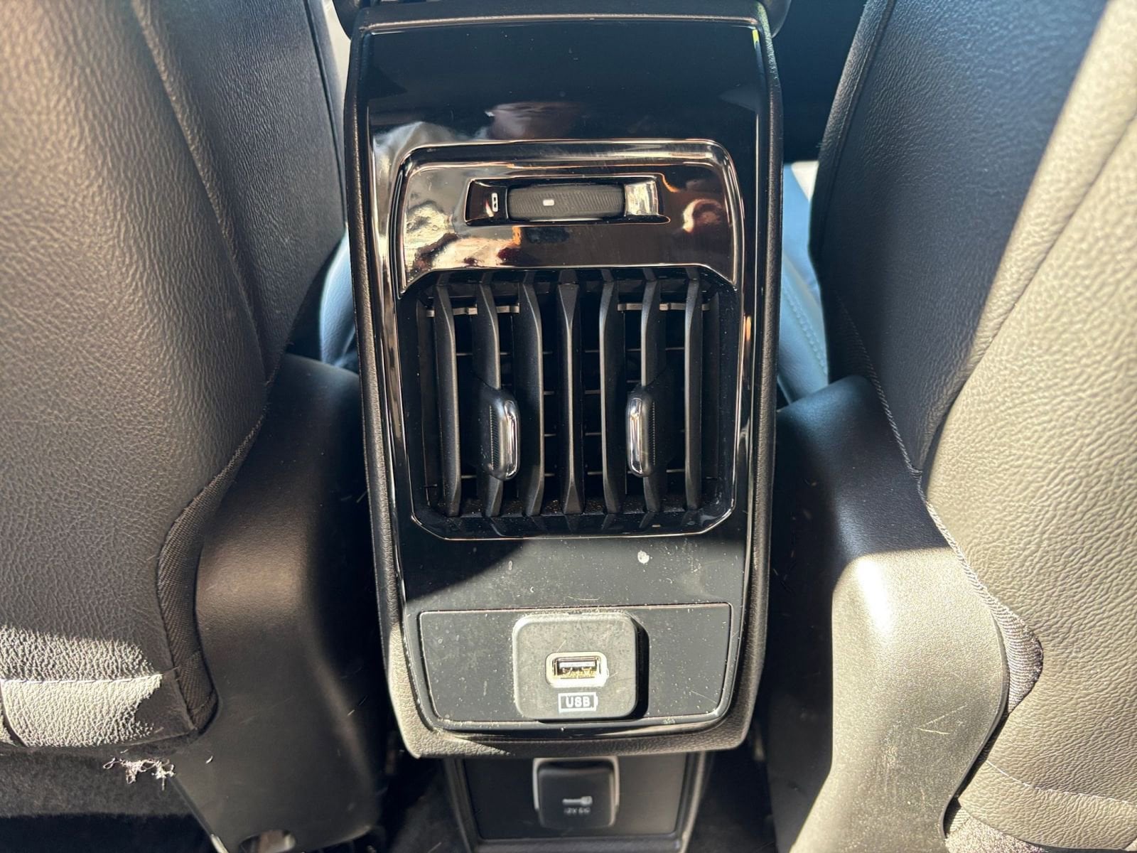 Thumbnail: 2025 Jeep Compass - 24