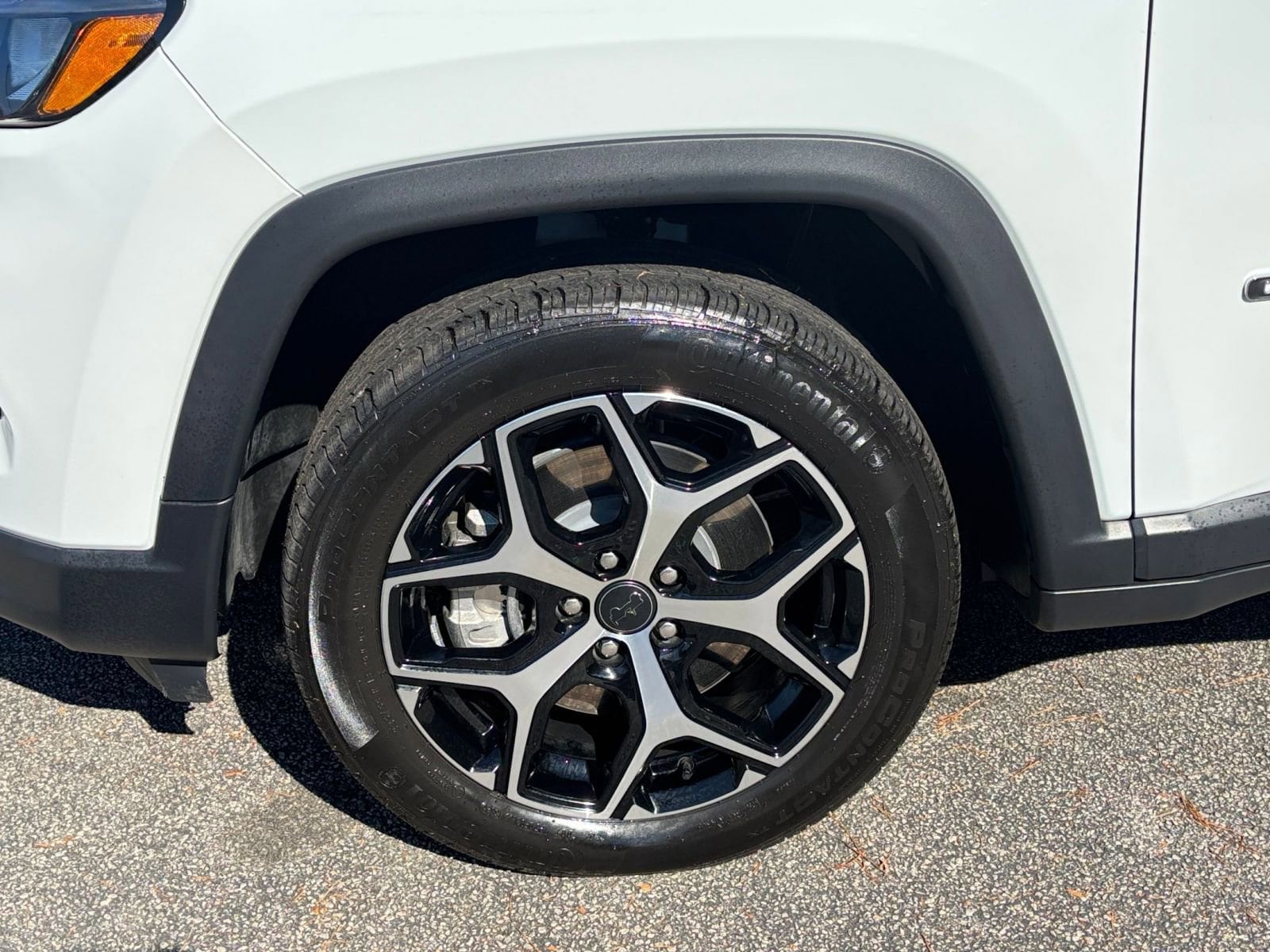 Thumbnail: 2025 Jeep Compass - 30