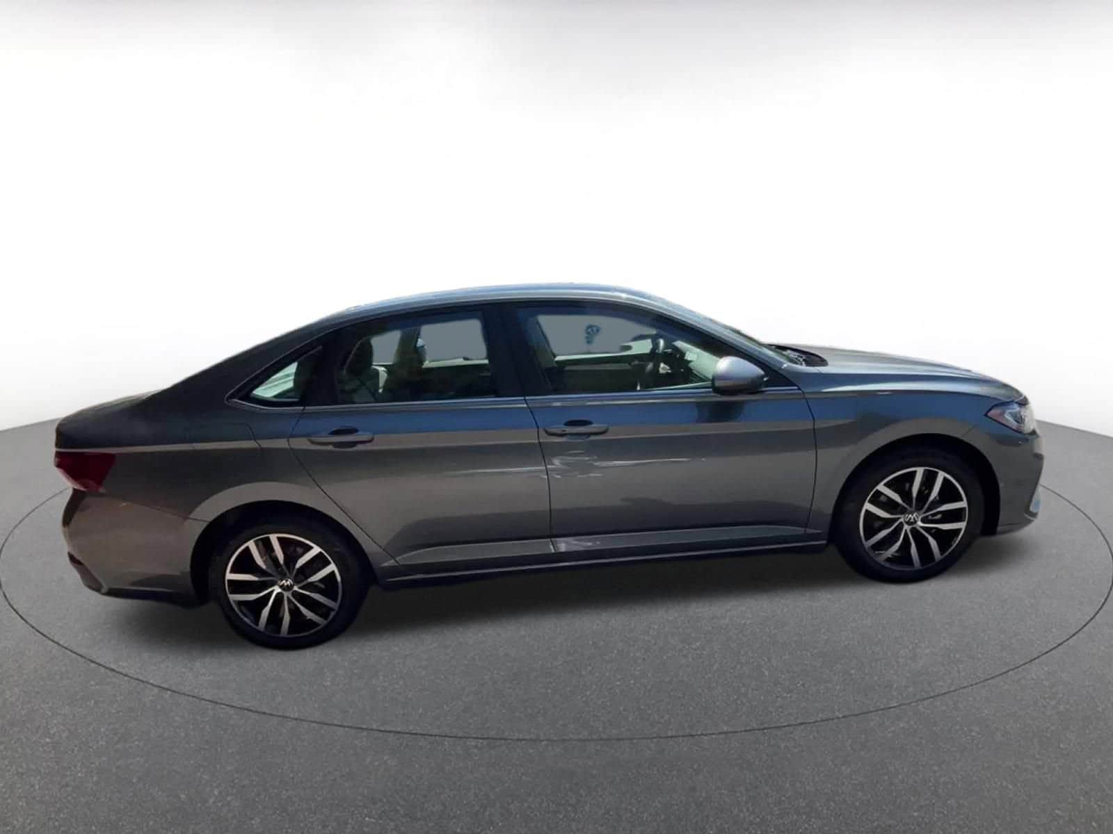 Thumbnail: 2025 Volkswagen Jetta - 16