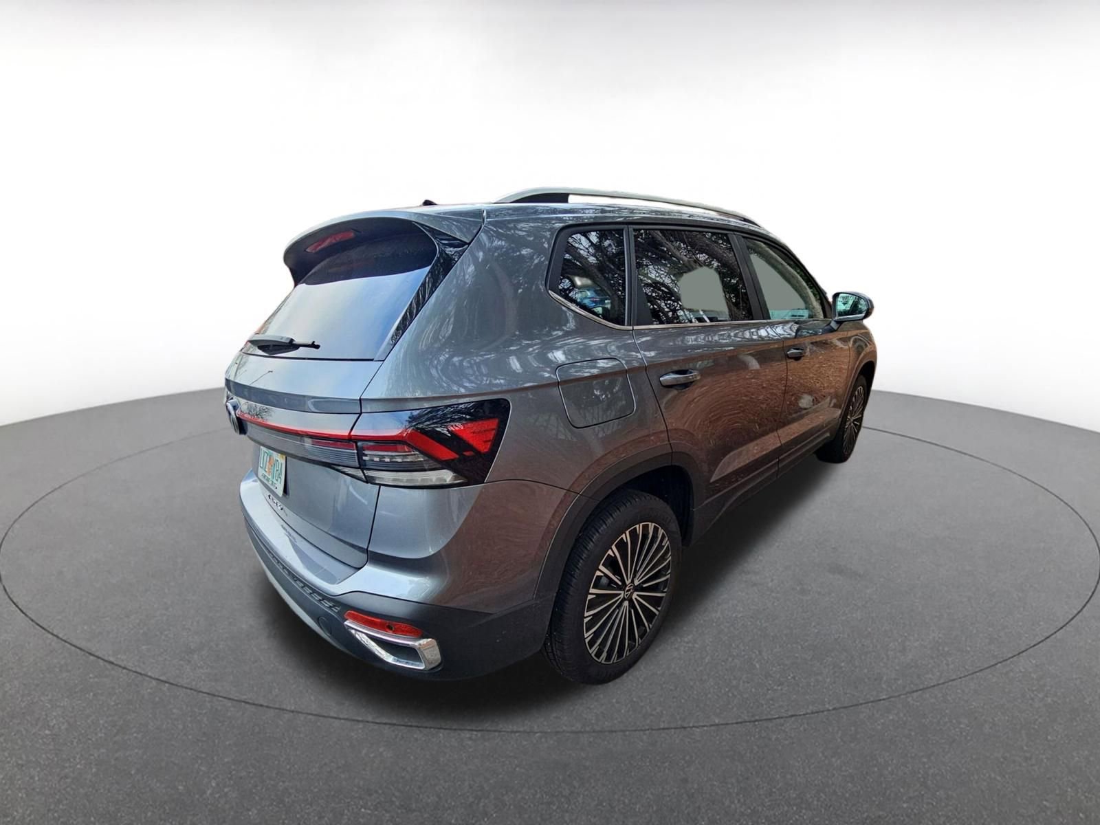 Thumbnail: 2025 Volkswagen Taos - 7