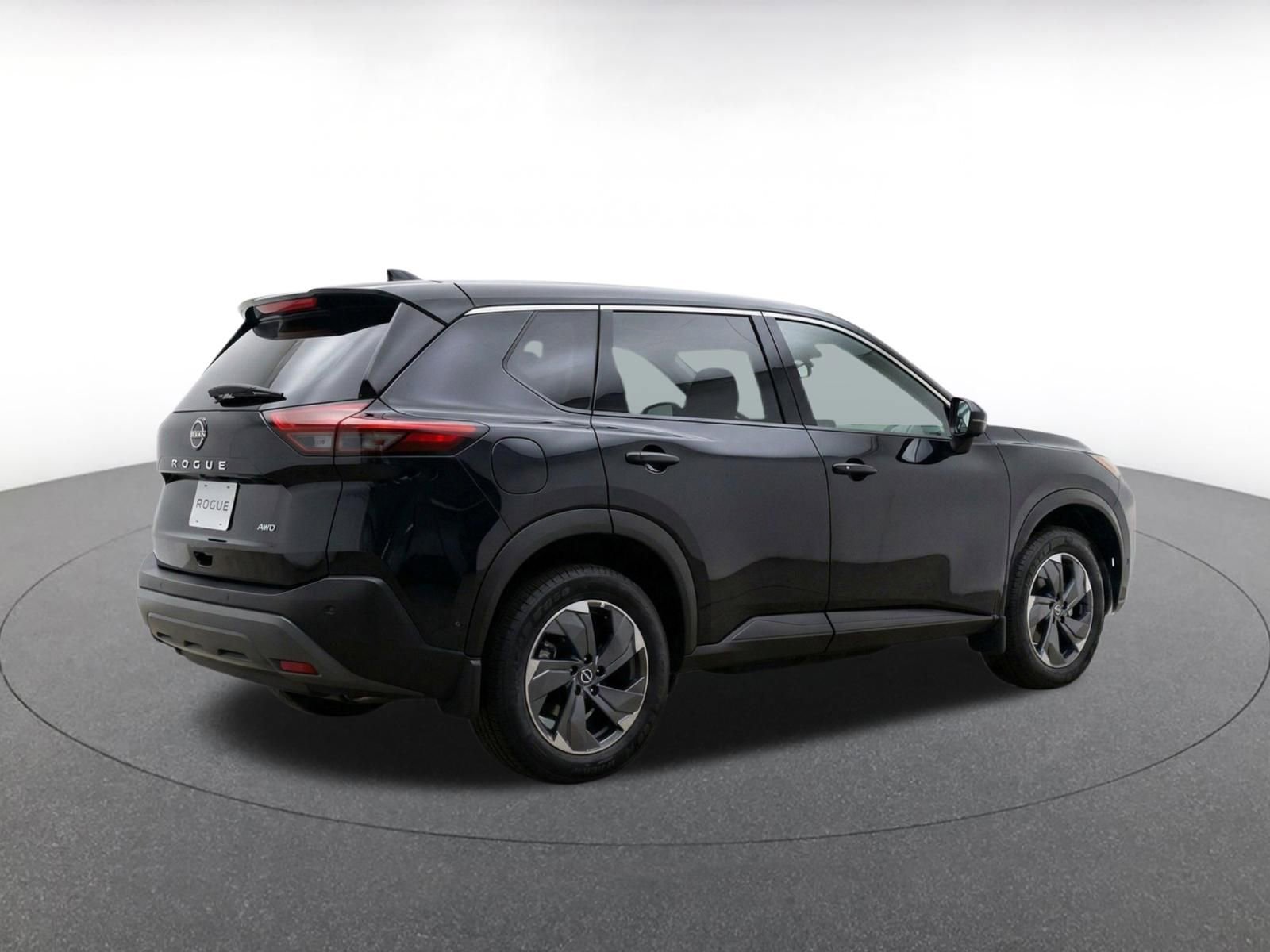 Thumbnail: 2025 Nissan Rogue - 9
