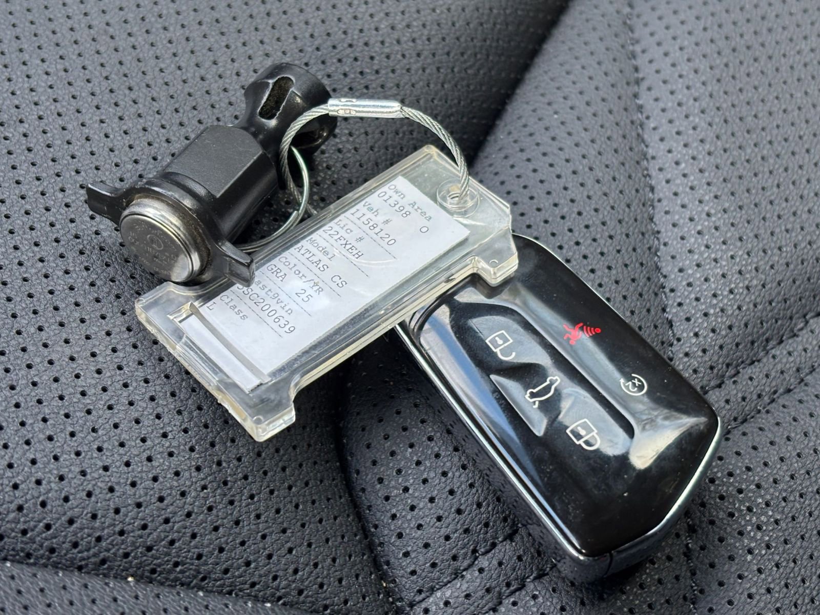 Thumbnail: 2025 Volkswagen Atlas - 21