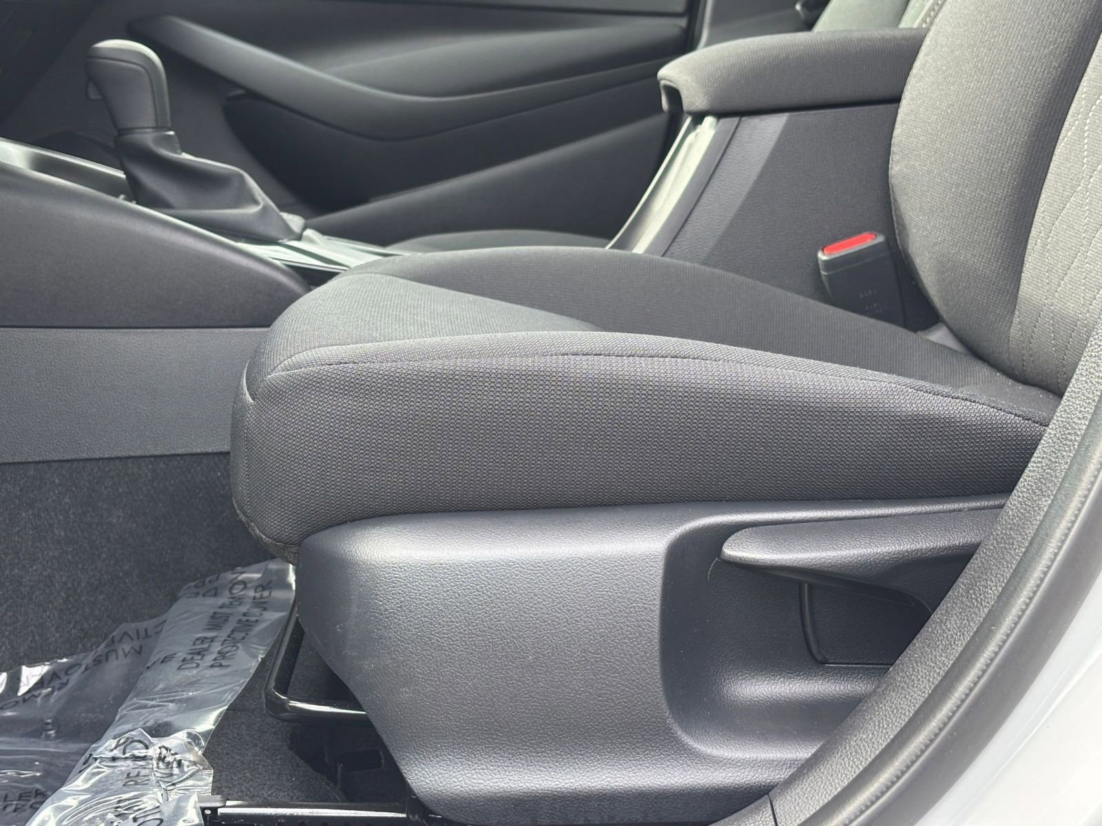 Thumbnail: 2025 Toyota Corolla - 27