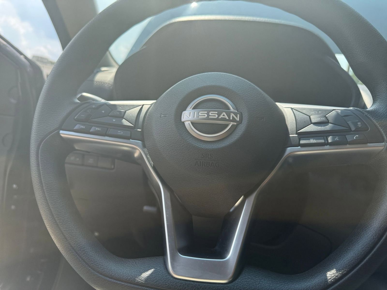 Thumbnail: 2024 Nissan Sentra - 28