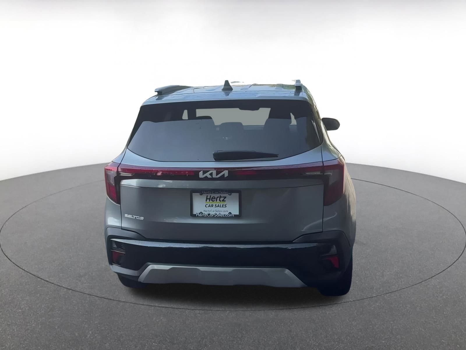 Thumbnail: 2025 Kia Seltos - 12