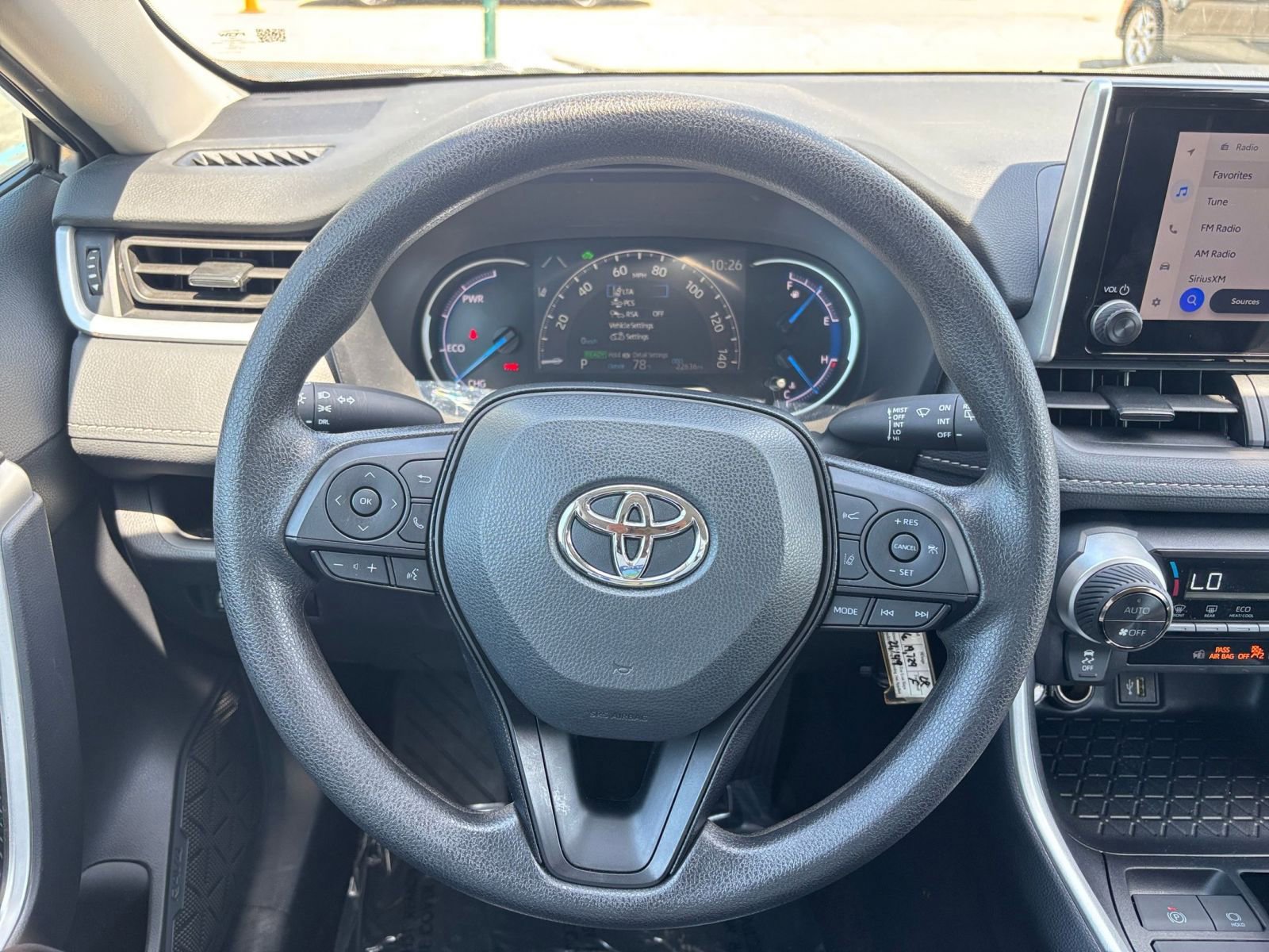 Thumbnail: 2025 Toyota RAV4 - 34