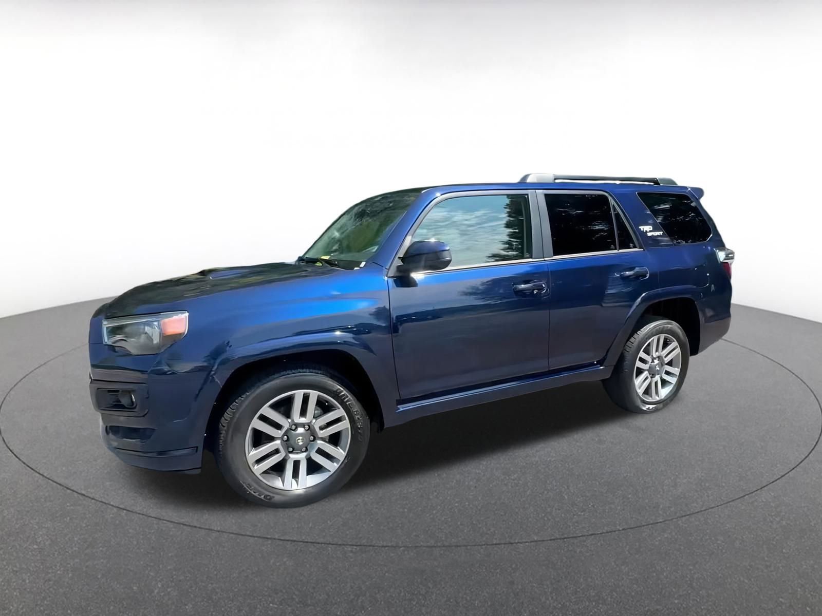 Thumbnail: 2024 Toyota 4Runner - 8