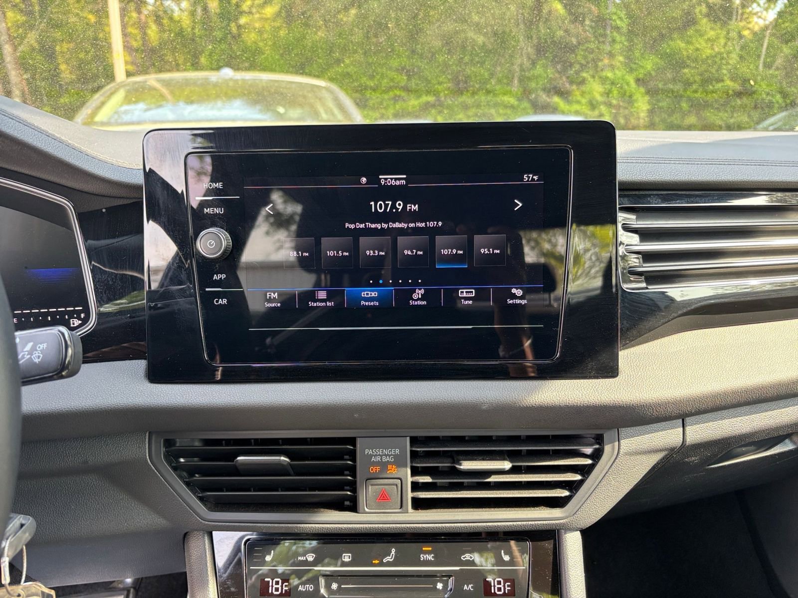 Thumbnail: 2025 Volkswagen Jetta - 17