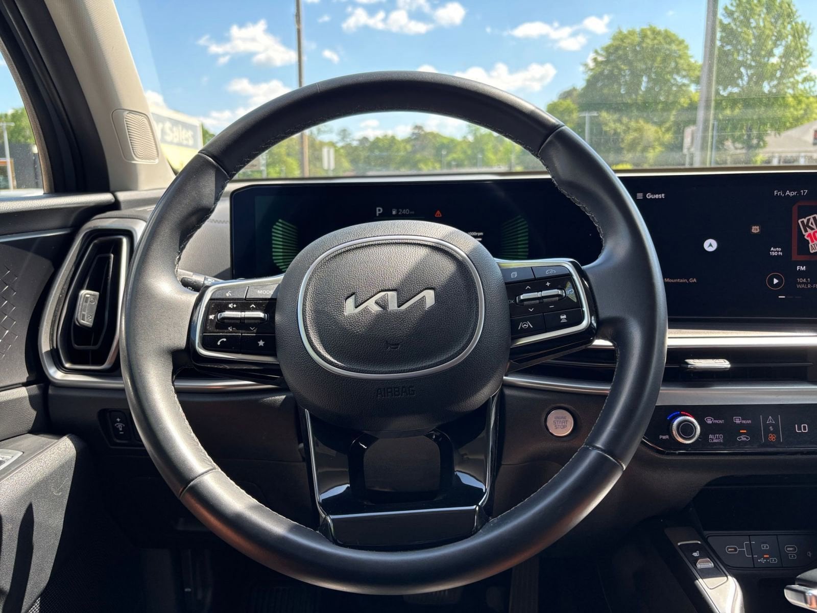 Thumbnail: 2024 Kia Sorento - 29