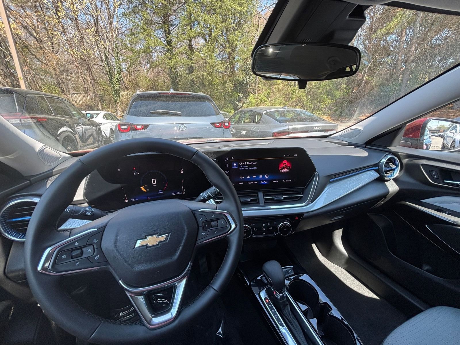 Thumbnail: 2025 Chevrolet Trax - 34