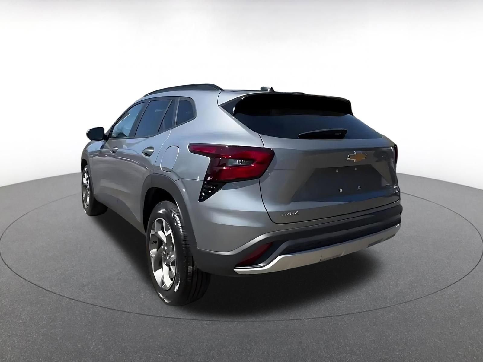 Thumbnail: 2025 Chevrolet Trax - 11