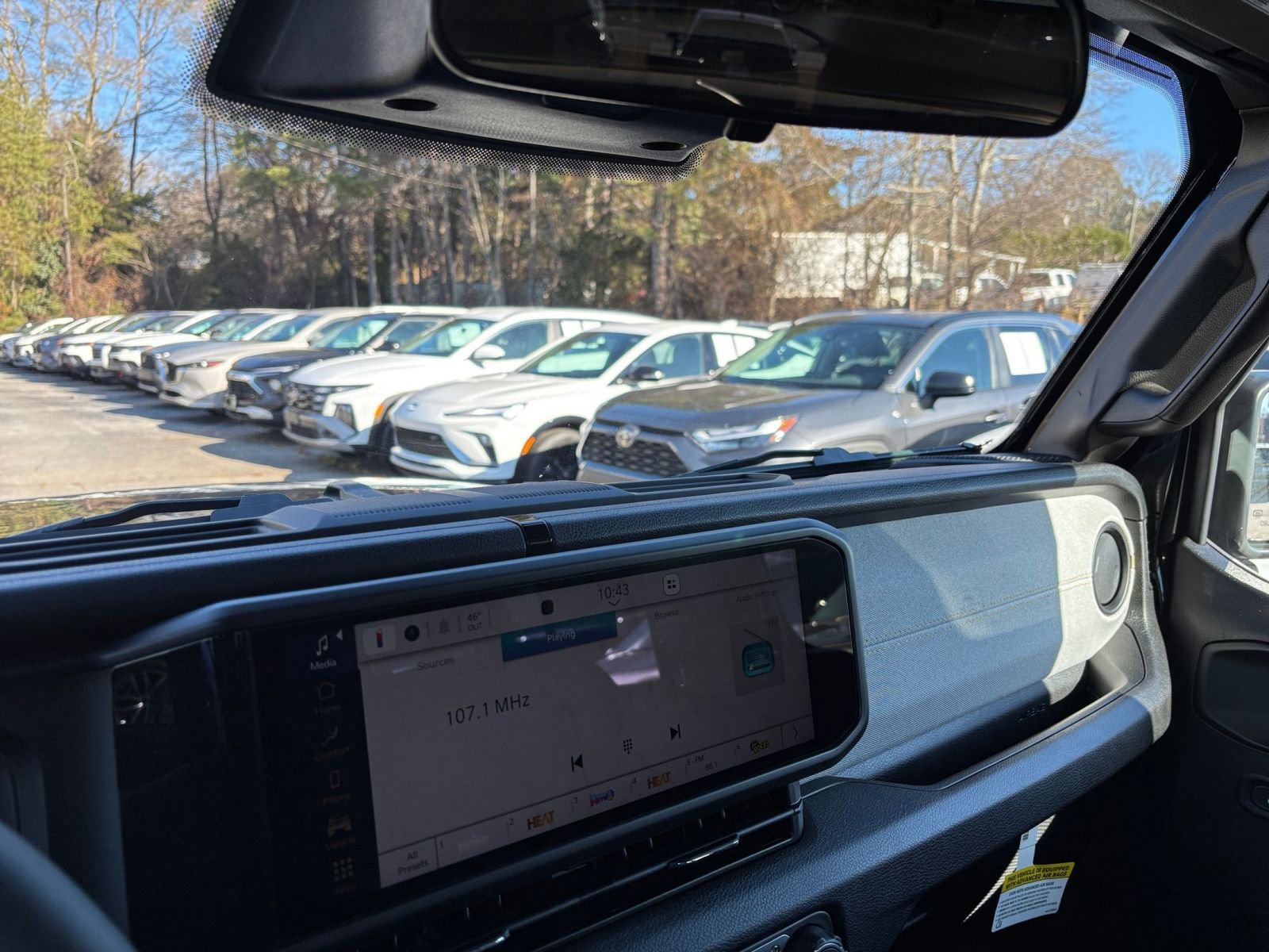 Thumbnail: 2025 Jeep Wrangler - 35