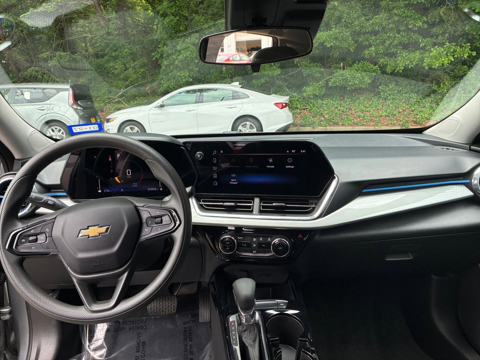 Thumbnail: 2025 Chevrolet Trax - 34