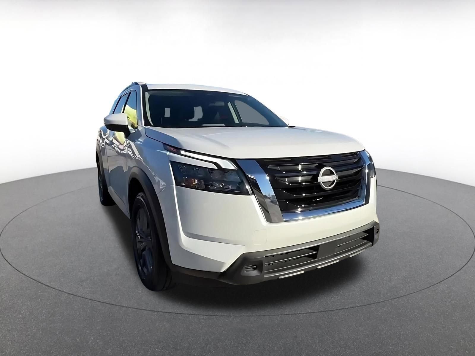 Thumbnail: 2025 Nissan Pathfinder - 3