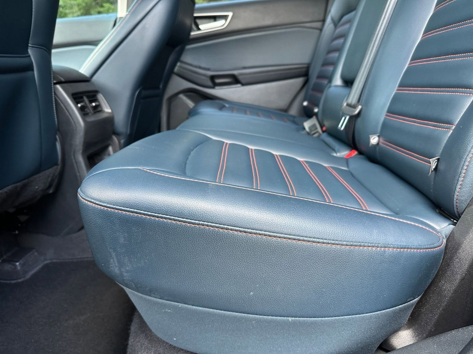 Thumbnail: 2023 Ford Edge - 25