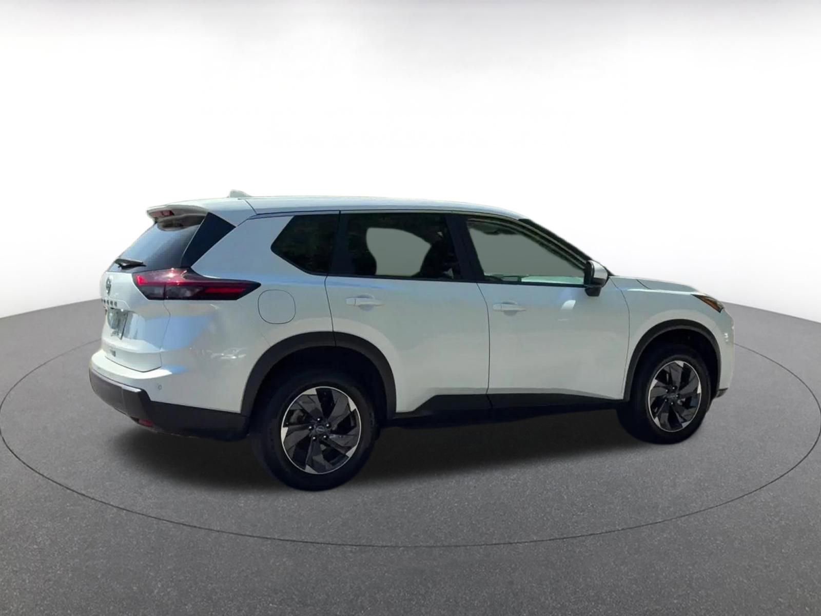 Thumbnail: 2025 Nissan Rogue - 15
