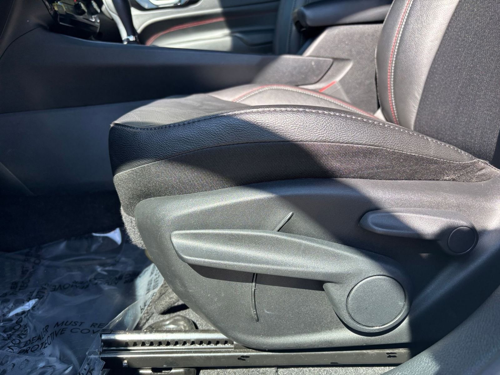 Thumbnail: 2025 Jeep Compass - 27