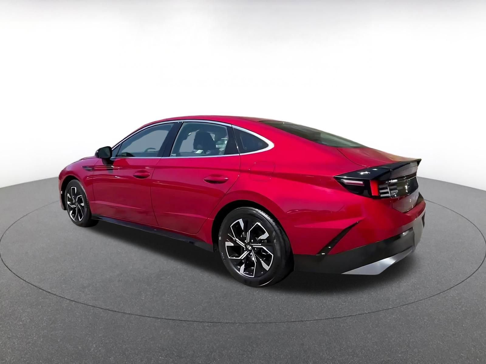 Thumbnail: 2025 Hyundai Sonata - 10