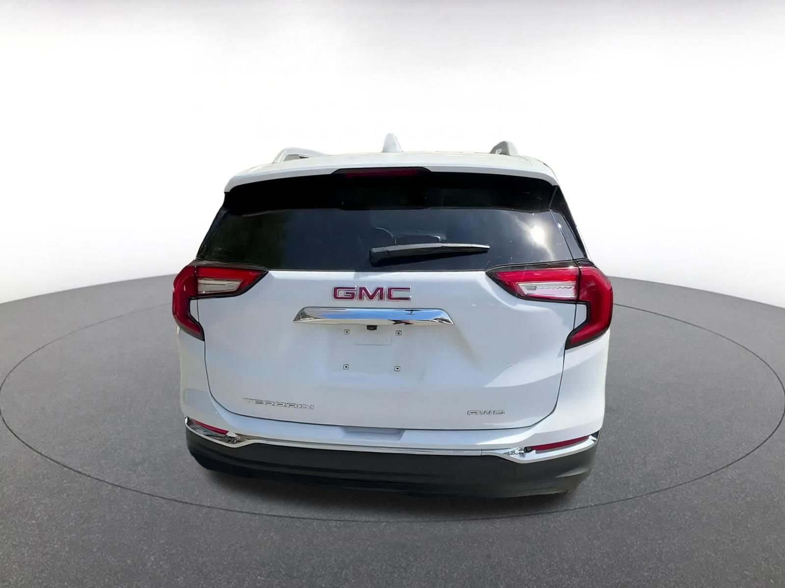 Thumbnail: 2024 GMC Terrain - 12