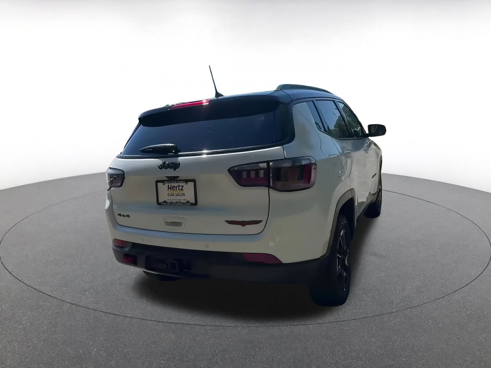 Thumbnail: 2025 Jeep Compass - 14