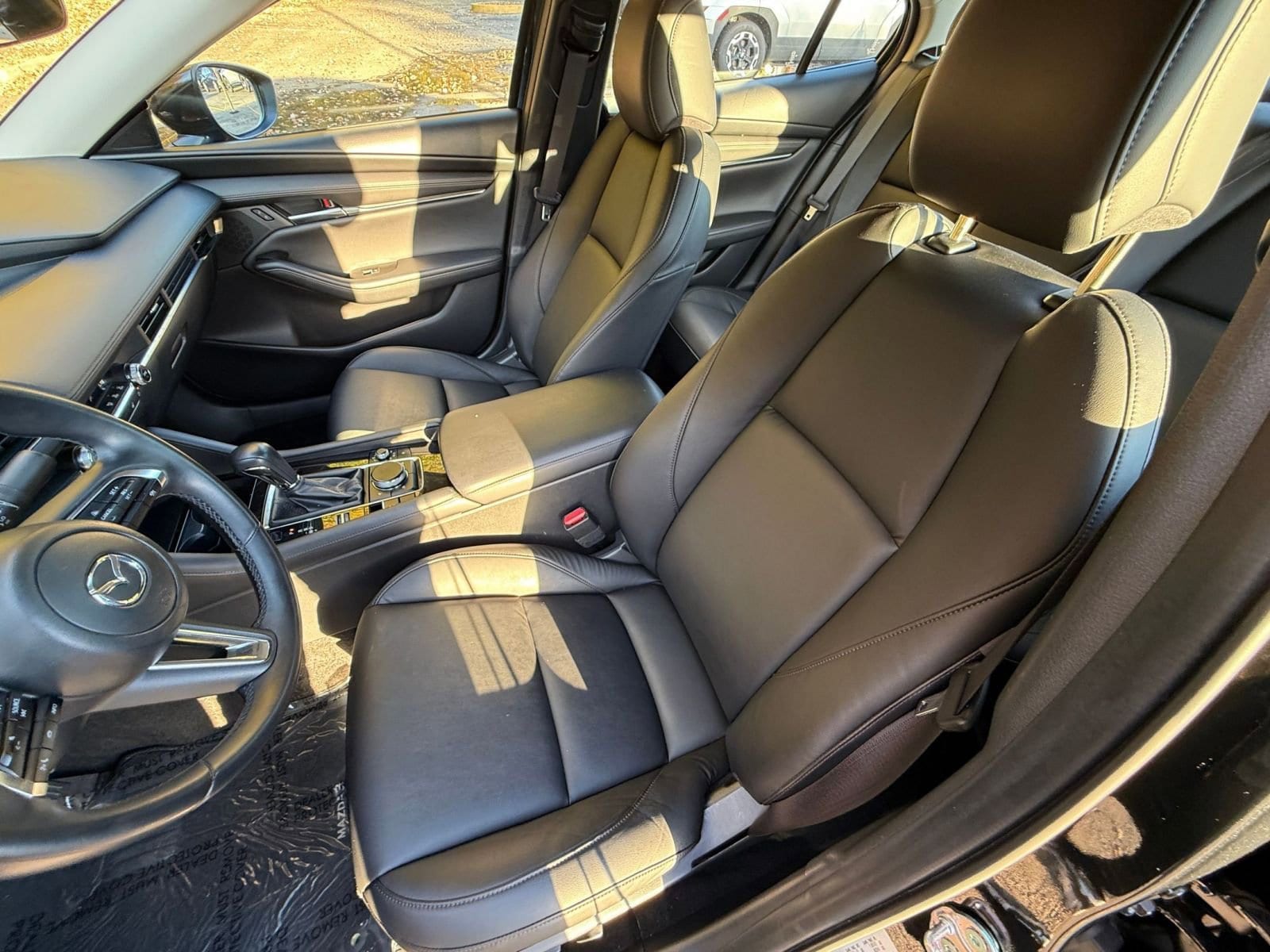 Thumbnail: 2025 Mazda Mazda3 - 27