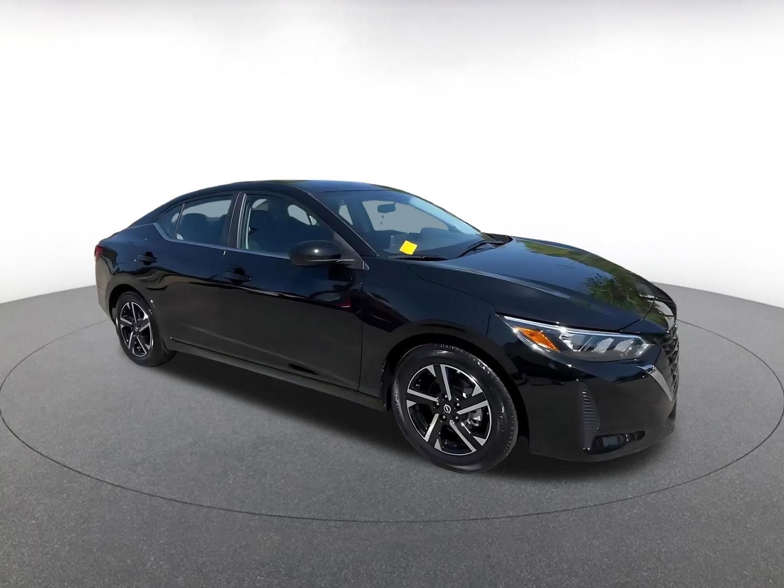 Thumbnail: 2025 Nissan Sentra - 2