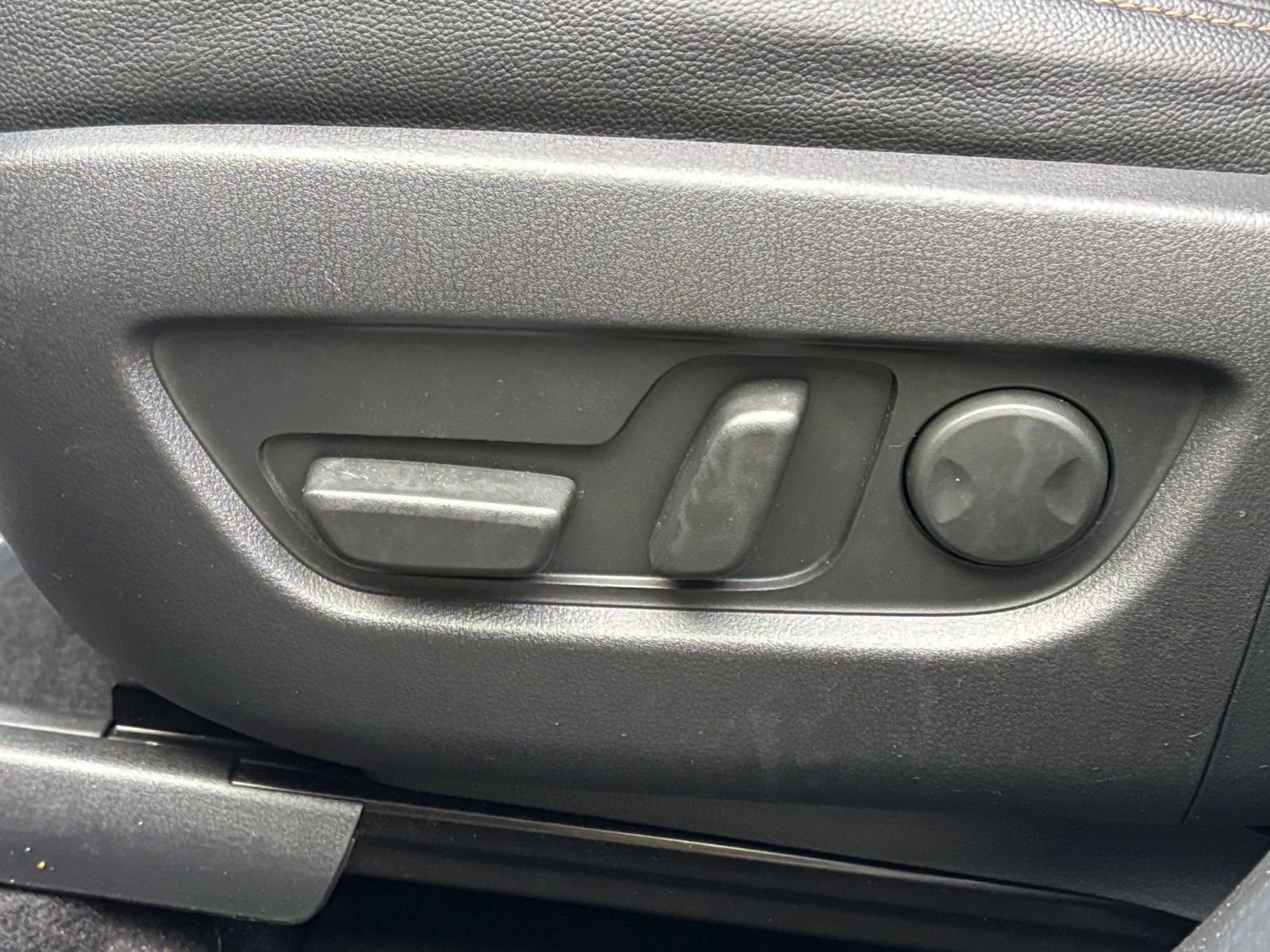 Thumbnail: 2025 Mazda CX-90 - 23