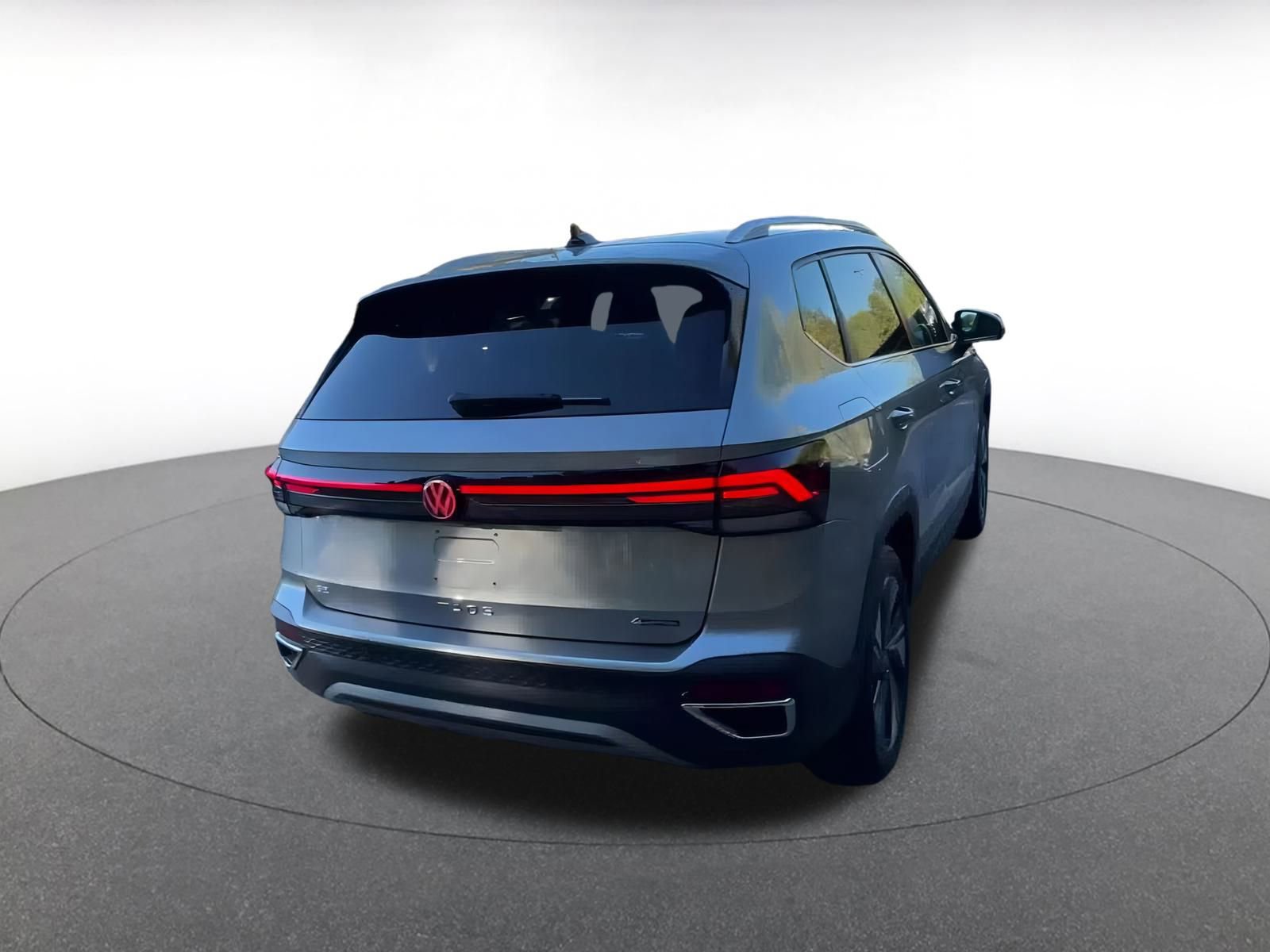 Thumbnail: 2025 Volkswagen Taos - 14