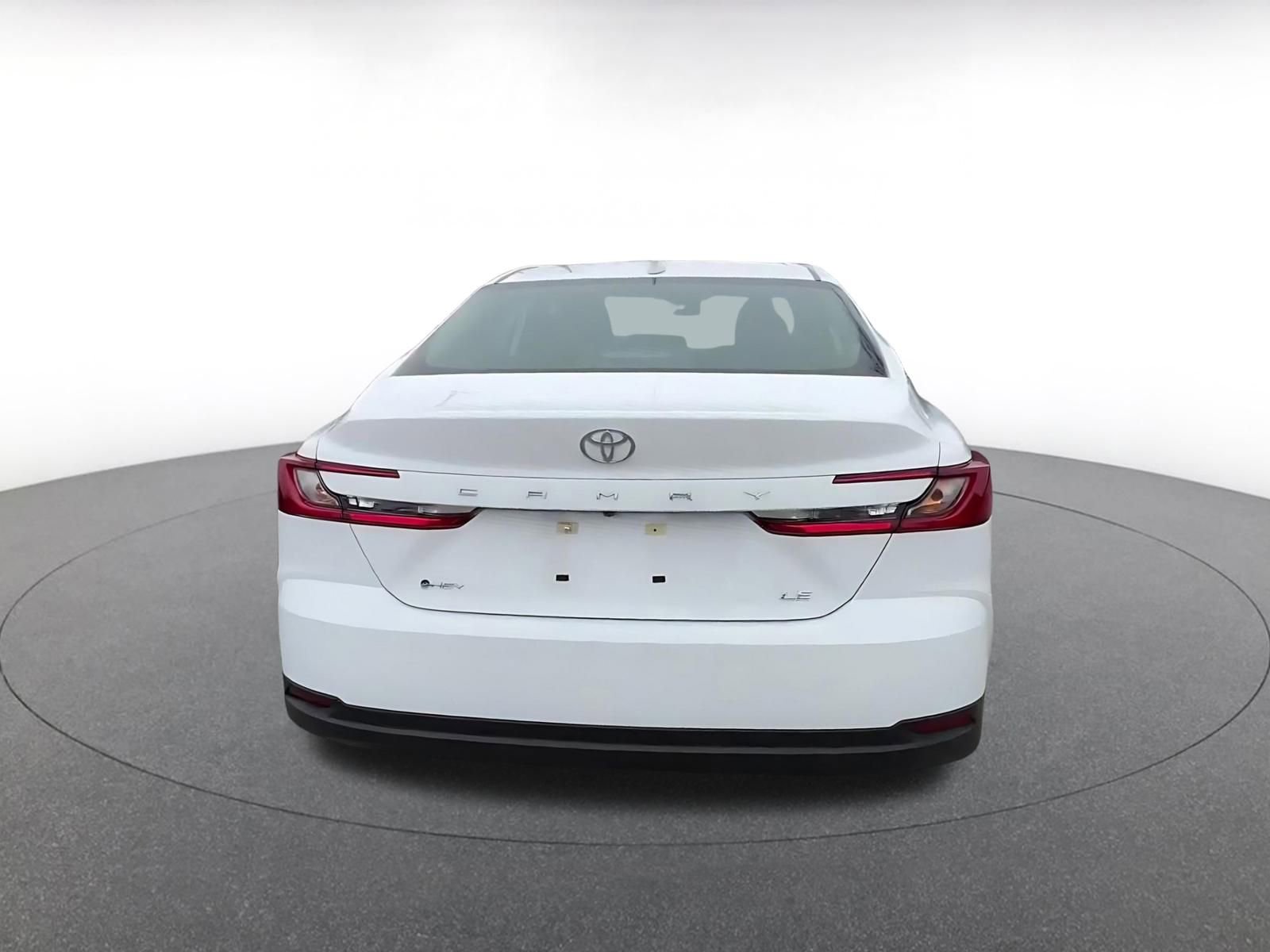 Thumbnail: 2025 Toyota Camry - 12