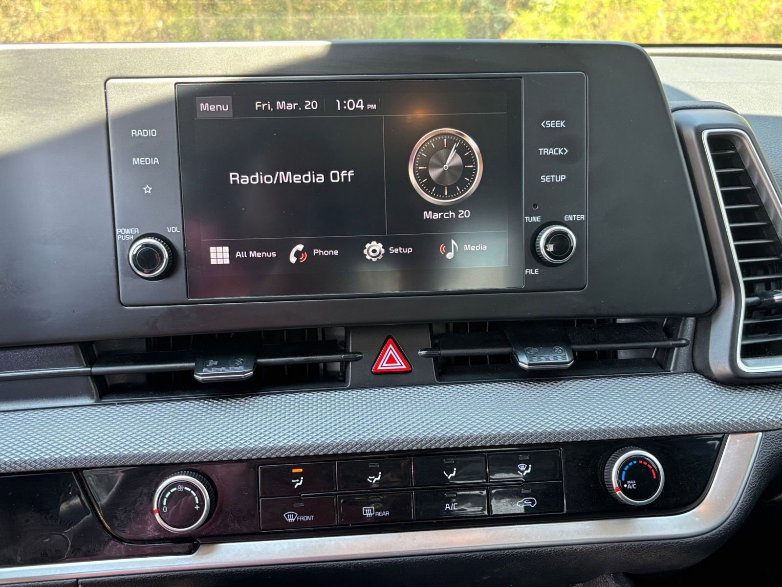 Thumbnail: 2025 Kia Sportage - 17