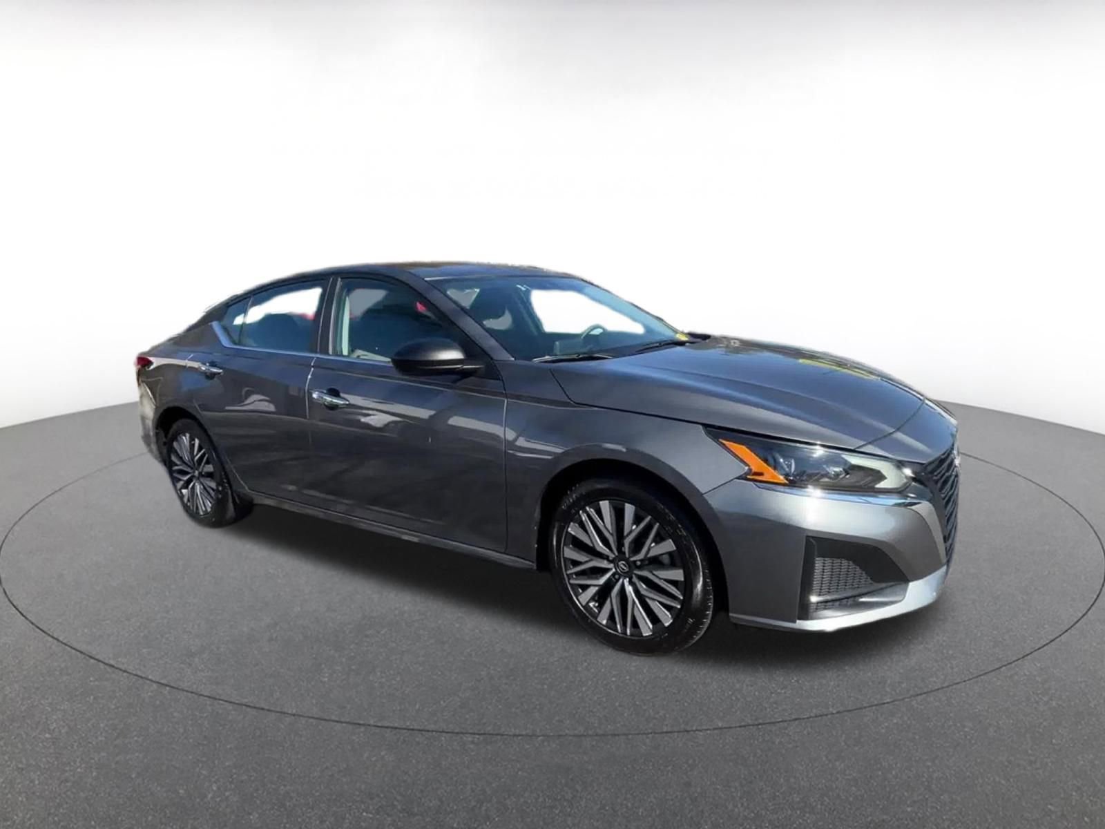 Thumbnail: 2025 Nissan Altima - 2