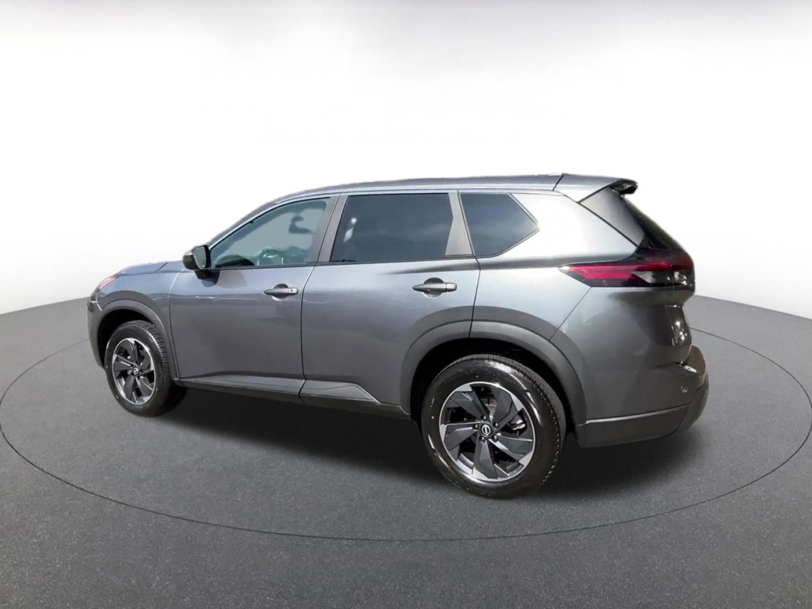 Thumbnail: 2025 Nissan Rogue - 10