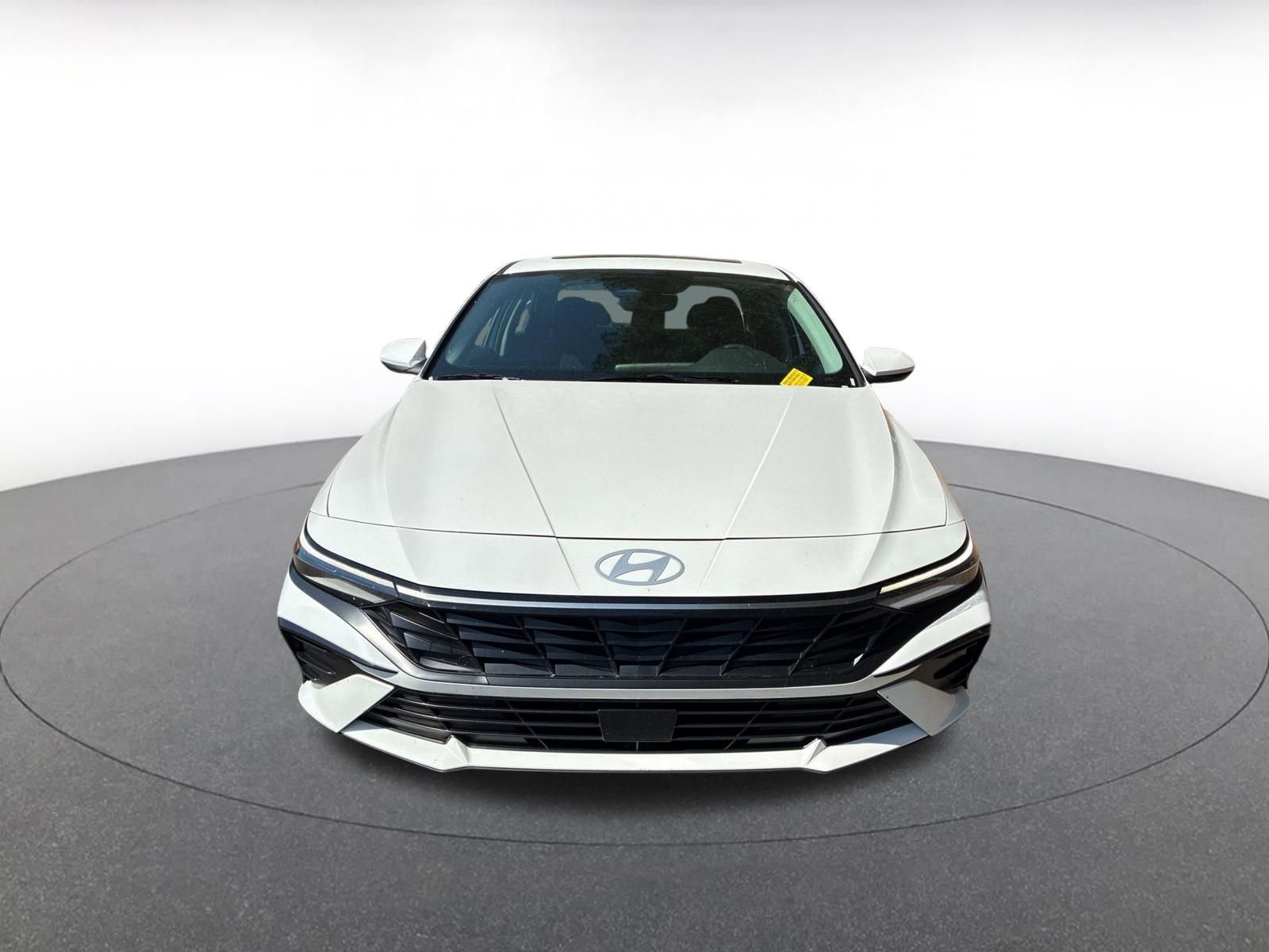 Thumbnail: 2025 Hyundai Elantra - 2