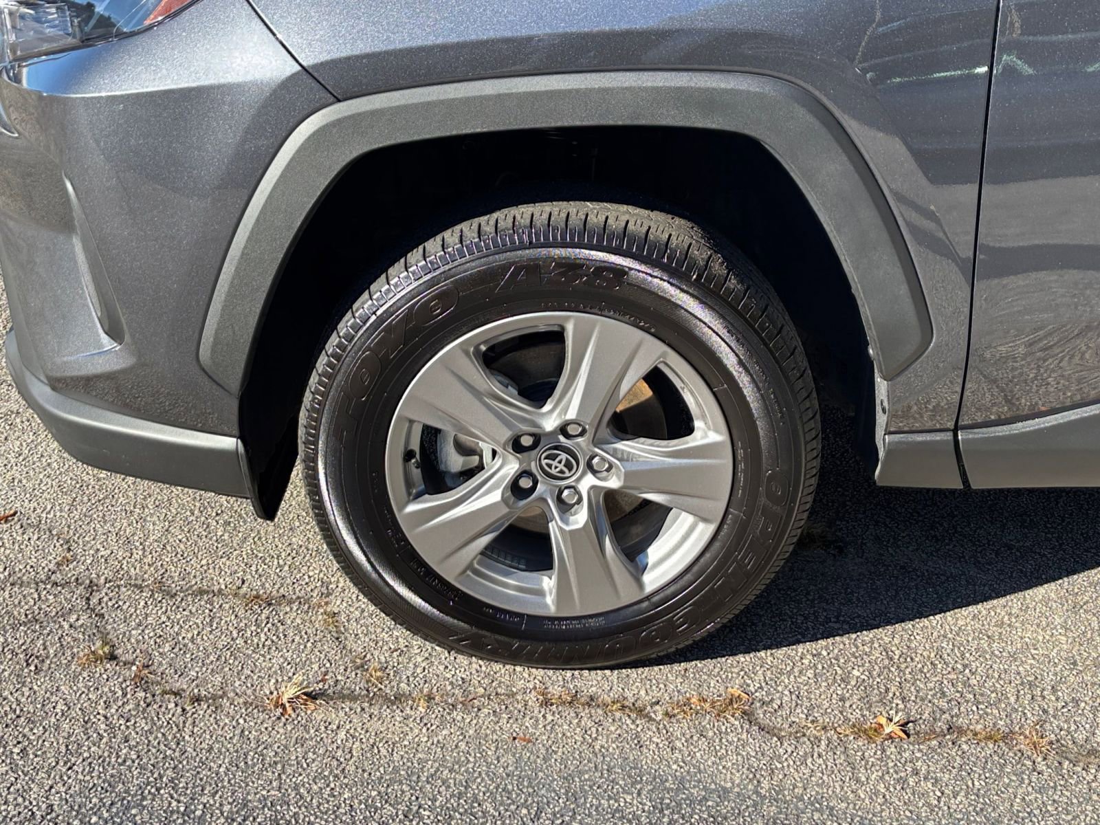 Thumbnail: 2025 Toyota RAV4 - 30