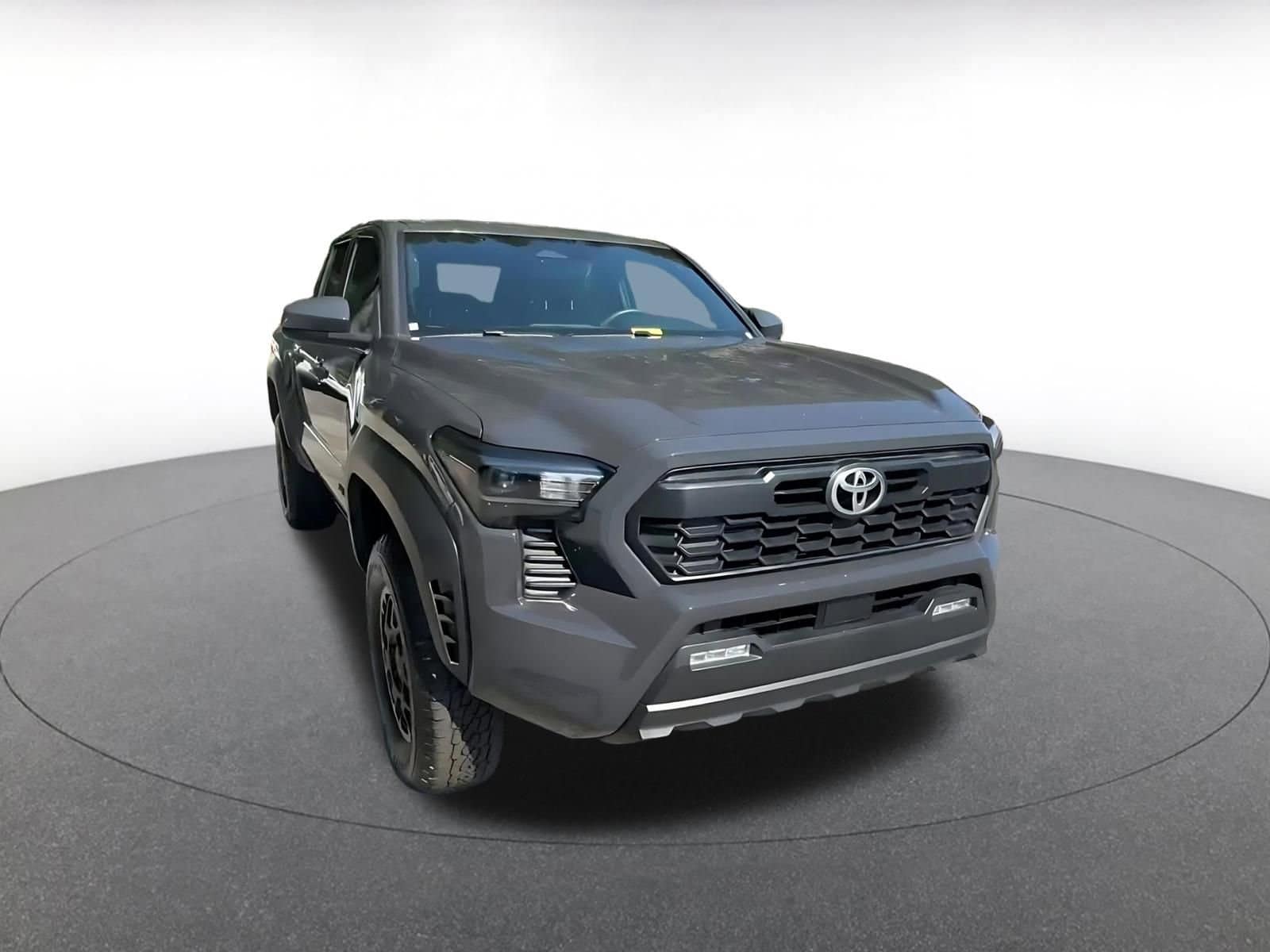 Thumbnail: 2024 Toyota Tacoma - 3