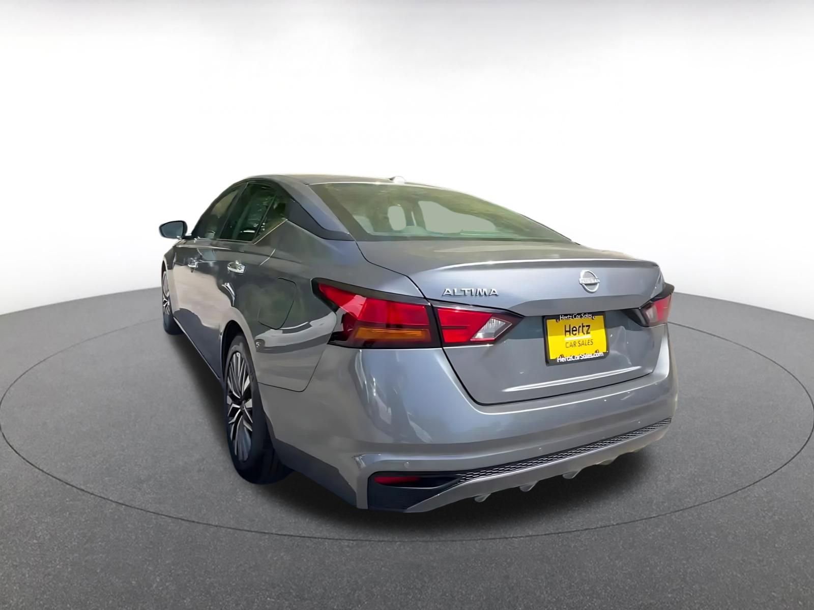 Thumbnail: 2025 Nissan Altima - 11