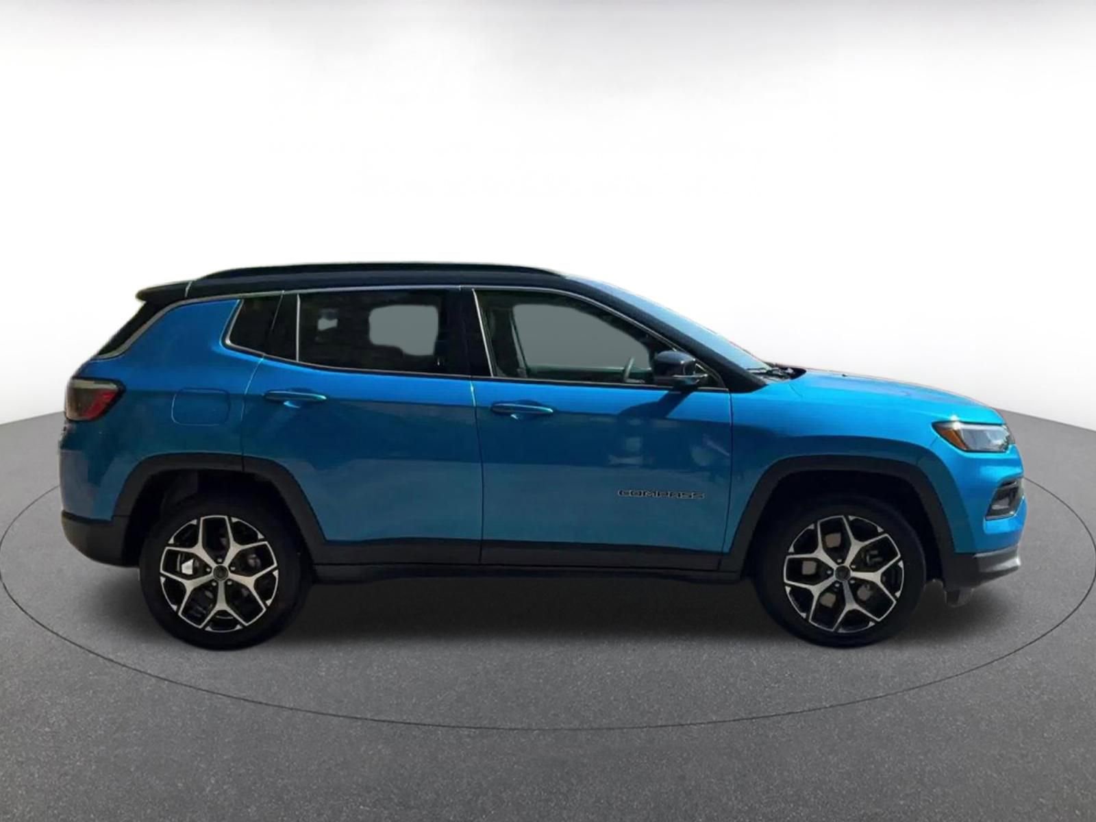 Thumbnail: 2025 Jeep Compass - 16