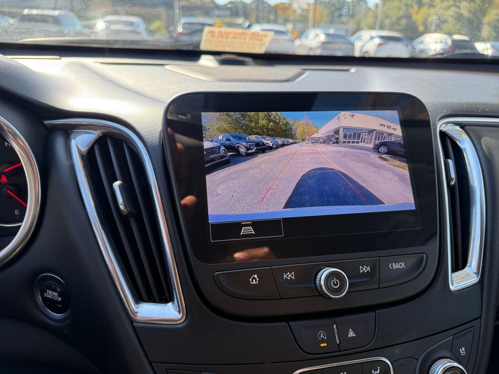 Thumbnail: 2024 Chevrolet Malibu - 17