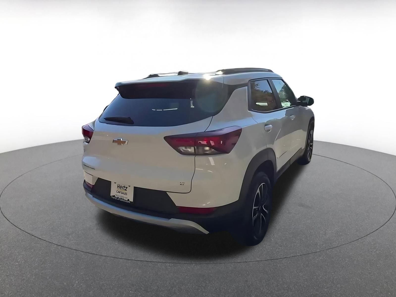 Thumbnail: 2025 Chevrolet TrailBlazer - 14